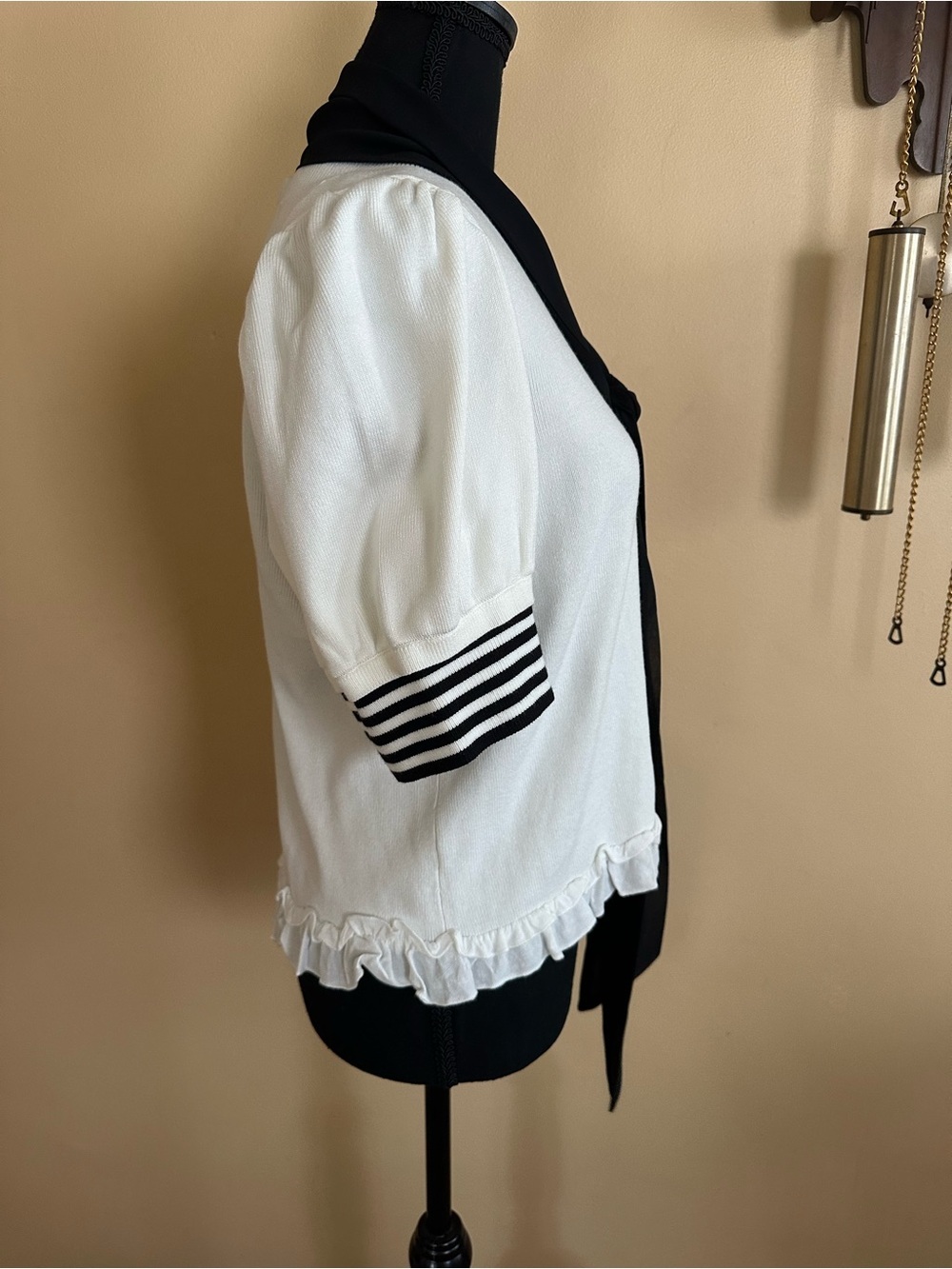 Maeve Short-Sleeve Bow Sweater size XL - Picture 6 of 8